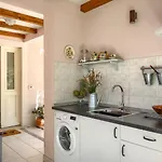 فيلة Beautiful Gf25 With Pool In Višnjan